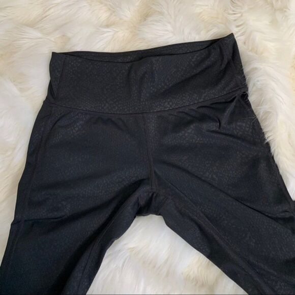 Athleta snakeskin leggings - Picture 5 of 6